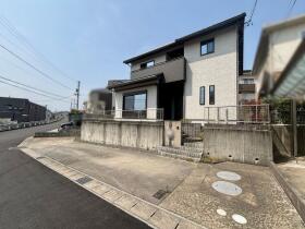 ●四日市市山城町　中古一戸建て