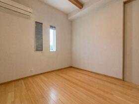 ●四日市市山城町　中古一戸建て