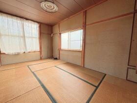 ●四日市市笹川3丁目　中古一戸建て