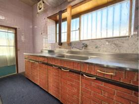 ●四日市市笹川3丁目　中古一戸建て