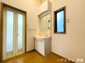 ●岐阜県大垣市林町7丁目　中古一戸建て