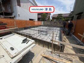 ブルーミングガーデン愛西市北一色町北田面　全１棟　新築一戸建て