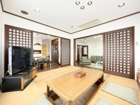 ●名古屋市緑区鳴海町字薬師山　中古一戸建て