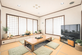 ●名古屋市緑区鳴海町字薬師山　中古一戸建て