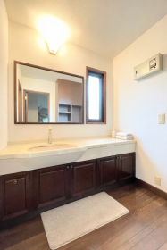 ●名古屋市緑区鳴海町字薬師山　中古一戸建て