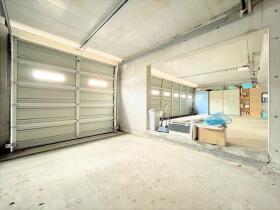 ●名古屋市緑区鳴海町字薬師山　中古一戸建て