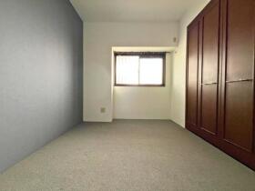 ●レインボー阿倉川