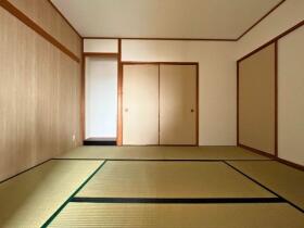 ●レインボー阿倉川