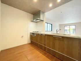 Terrechez名古屋市中川区供米田1-1　全7棟　3号棟　新築一戸建て