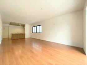 Terrechez名古屋市中川区供米田1-1　全7棟　3号棟　新築一戸建て