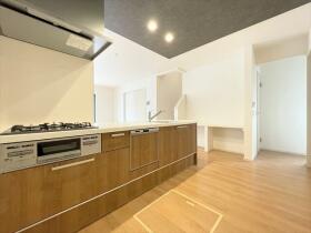 Terrechez名古屋市中川区供米田1-1　全7棟　4号棟　新築一戸建て