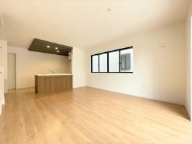 Terrechez名古屋市中川区供米田1-1　全7棟　4号棟　新築一戸建て