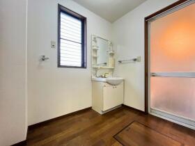 ●桑名市星見ヶ丘2丁目　中古一戸建て