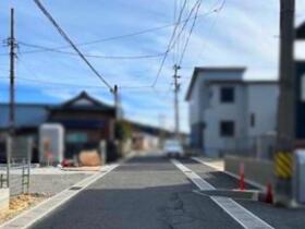 クレイドルガーデン菰野町菰野第13　全3棟　2号棟　新築一戸建て