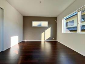 タマタウンあかつき台　全2棟　1号棟　新築一戸建て