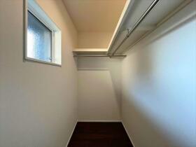 タマタウンあかつき台　全2棟　1号棟　新築一戸建て