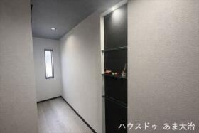 ●大治町三本木屋形　中古一戸建て
