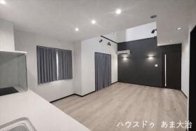 ●大治町三本木屋形　中古一戸建て