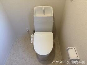 鈴鹿市岸岡町　中古一戸建て