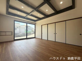 鈴鹿市岸岡町　中古一戸建て