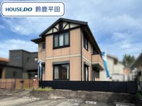 鈴鹿市桜島町3丁目　中古一戸建て