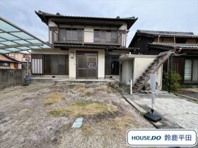鈴鹿市磯山2丁目　中古一戸建て