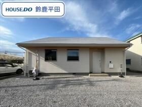 鈴鹿市肥田町　中古一戸建て