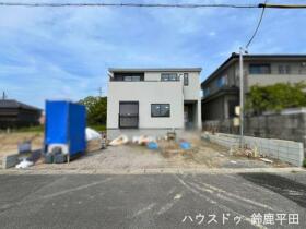 Livele Garden S鈴鹿市若松北第8　全1棟　新築一戸建て