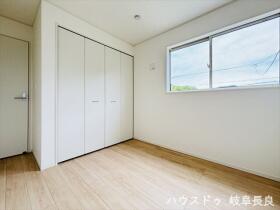 クレイドルガーデン岐阜市日野南第3　全2棟　2号棟　新築一戸建て