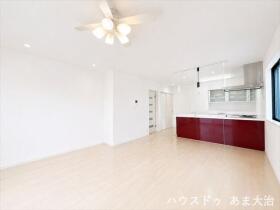 ●あま市新居屋辻畑　中古一戸建て