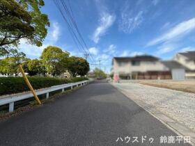 鈴鹿市桜島町7丁目　全2区画　B号地　建築条件なし土地