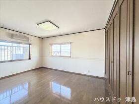 ●愛西市善太新田町十割上　中古一戸建て