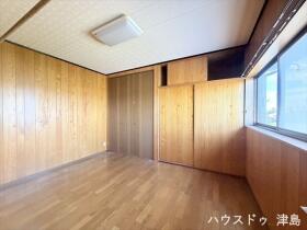 ●愛西市善太新田町十割上　中古一戸建て