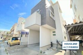 名古屋市緑区潮見が丘3丁目　中古一戸建て