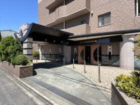 ラドーニ南区南野風の館