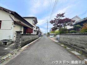鈴鹿市若松北2丁目　中古一戸建て
