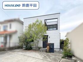 鈴鹿市寺家6丁目　未入居一戸建て