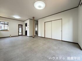 鈴鹿市岸岡町　中古一戸建て