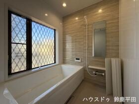 鈴鹿市岸岡町　中古一戸建て