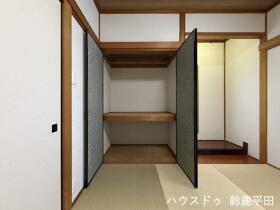 鈴鹿市岸岡町　中古一戸建て