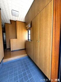※●津島市唐臼町西島　中古一戸建て