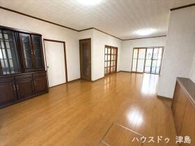 ※●津島市唐臼町西島　中古一戸建て
