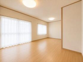 ●桃山第二住宅　6号棟