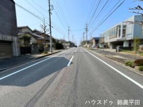 ●四日市市青葉町　建築条件なし土地