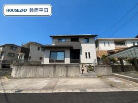 ●四日市市山城町　中古一戸建て