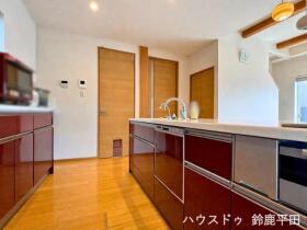 ●四日市市山城町　中古一戸建て