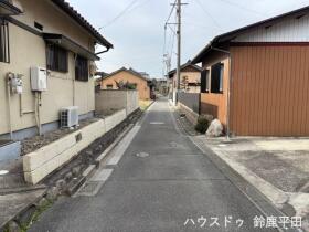 ●四日市市赤堀2丁目　建築条件なし土地