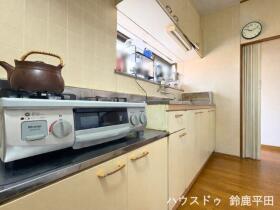 ●四日市市赤堀2丁目　中古一戸建て