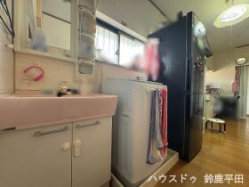 ●四日市市赤堀2丁目　中古一戸建て