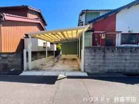 鈴鹿市北堀江2丁目　中古一戸建て